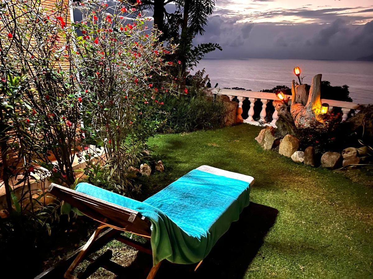Casa Doro Villa Glacis  外观 照片